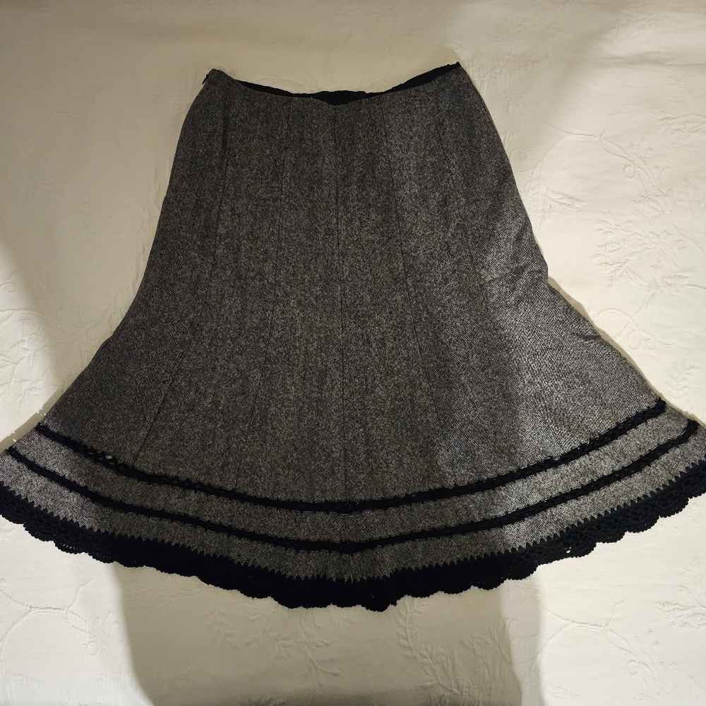 Talbots A Line Black Crochet Trim Fall Skirt Petite Size 6